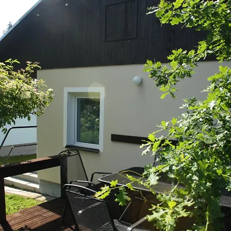 Nad Rybnikem - Rodinny Rekreacni Areal Holiday park Hnacov