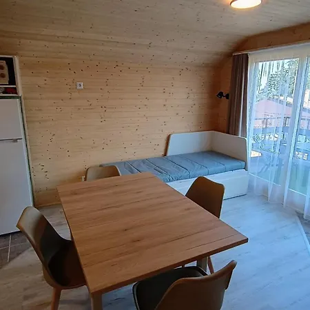 Nad Rybníkem Hnačov - Rodinný Rekreační Areál Parque de vacaciones *