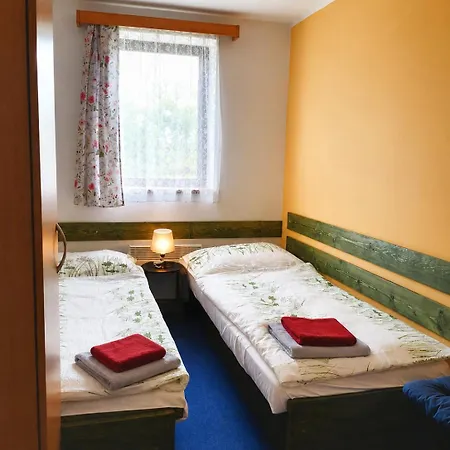 Nad Rybníkem Hnačov - Rodinný Rekreační Areál Parque de vacaciones *