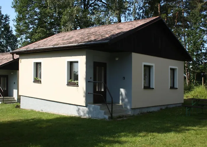 Nad Rybnikem - Rodinny Rekreacni Areal Vakantiepark Hnacov