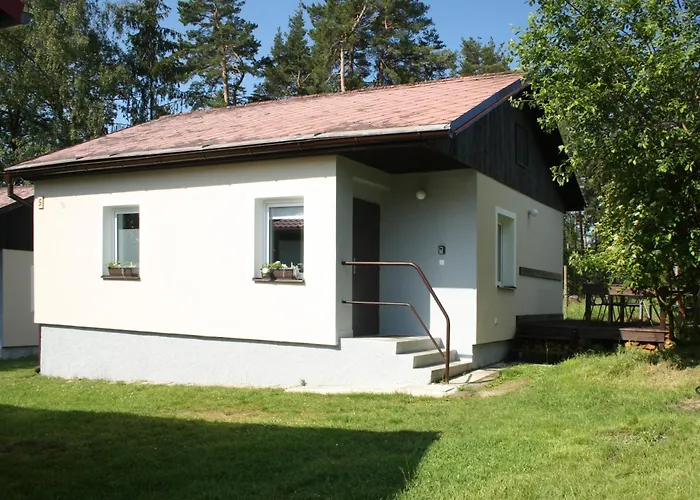 Nad Rybnikem - Rodinny Rekreacni Areal Vakantiepark Hnacov